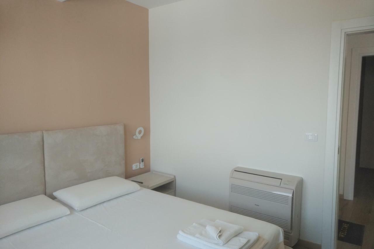 Deluxe Sea Apartment Vlorë 외부 사진